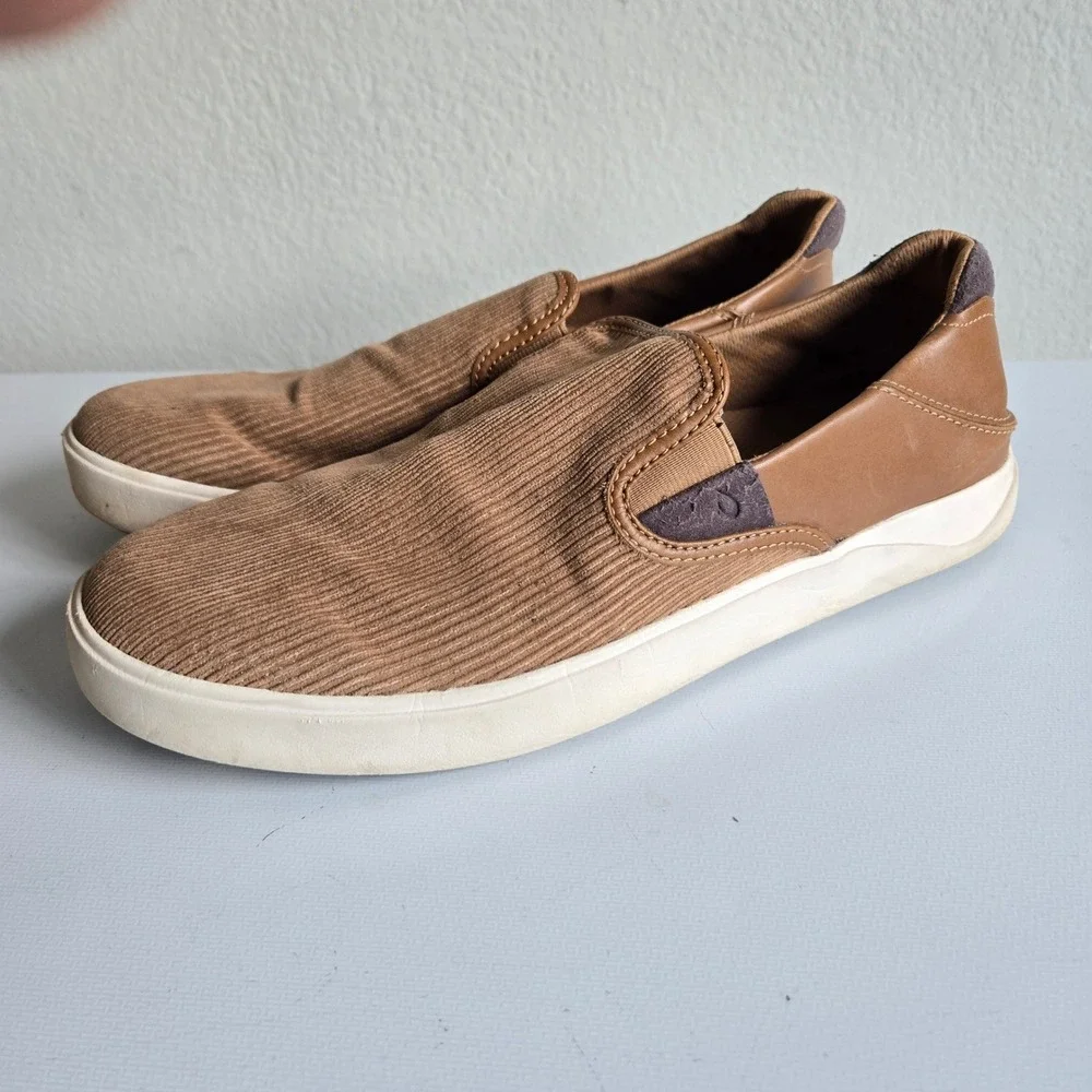 OluKai Lae'ahi Kapa Mens 10.5 Tan Brown Corduroy Leather Slip On Sneakers 10446